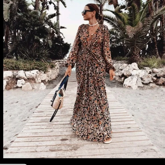 Zara | Dresses | Zara Vneck Long Sleevesfront Knot Detail Maxi Dress Szm  Nwt | Poshmark